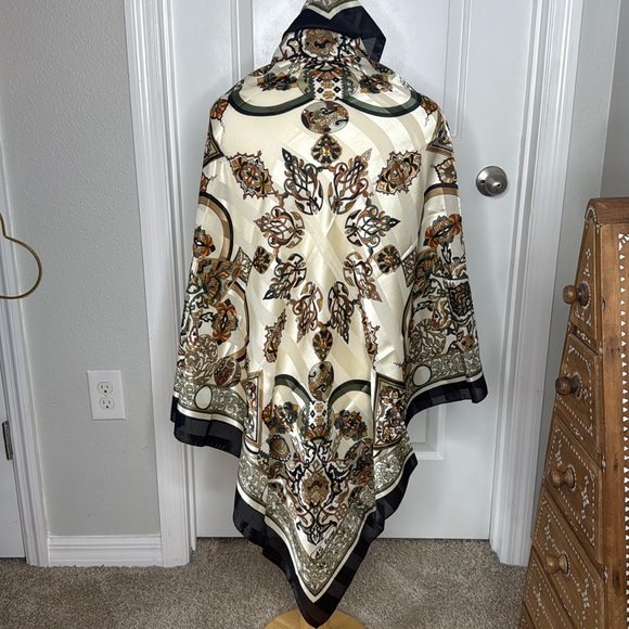 Accessories - Vintage Boho Scarf/Wrap
